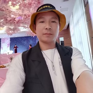 我音乐自由 (伴奏)