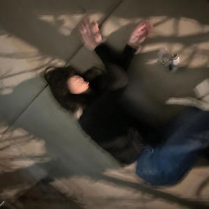 streetlights (feat. johnnyrunts) (Explicit)