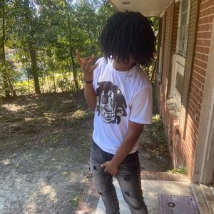 Skeeyee (feat. Luhhantt & Lil 30) (Explicit)