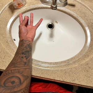 IG Kapper's (feat. 1lavari) (Explicit)