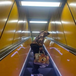 Oma Freestyle (hör 2 mal direkt vetrau)