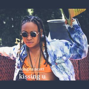 Kissing U (feat. KXS)