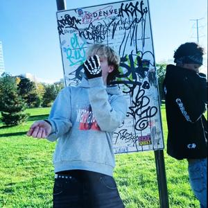 silly bandz (feat. wastinguap) (Explicit)