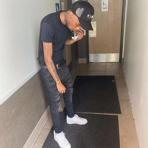 Fire Back (feat. Camrackz & Dman Loww) (Explicit)