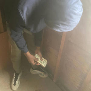 Belt ta ass (Explicit)