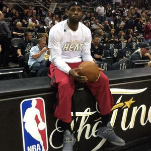 Lebron James (feat. ogb) (Explicit)