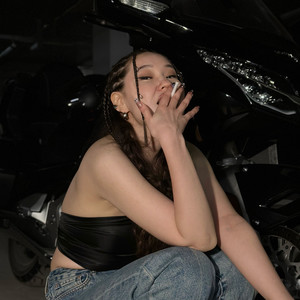 Rila - don't touch me (Explicit)