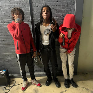 swing my door (feat. 9bmeechie & luldoit) (Explicit)