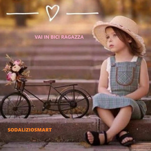 VAI IN BICI RAGAZZA