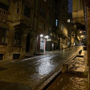 Sakladığın Bir Şeyler Var (Slowed)