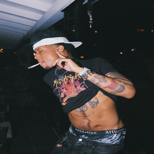 Pockets like a safe (Explicit)