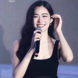 邝玲玲-只是太爱你 (彩排版)封面