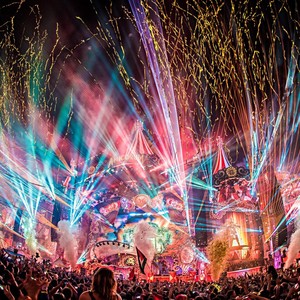 TOMORROWLAND