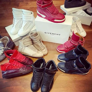 HITMAN (feat. Hvcko) (Explicit)