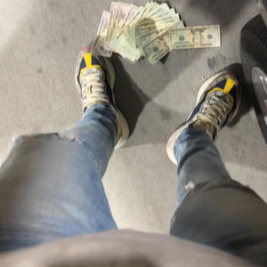 Chris flow (feat. Baby Chris) (Explicit)