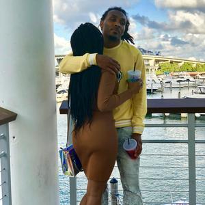 Plug Love (Explicit)