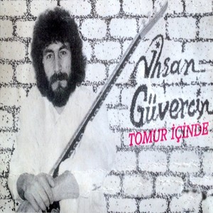 Tomur İçinde