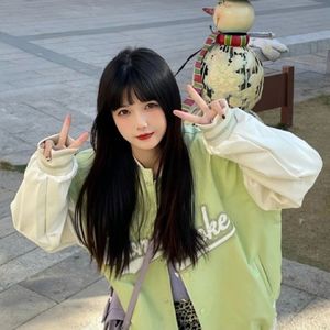 风太大 吹散了好多人
