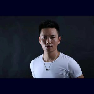 宋钧 - 爱情与枪药 (吉他版)