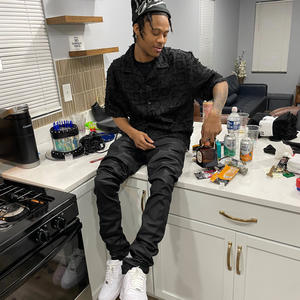 lilMar All on me (Explicit)