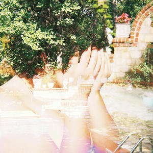 Feels Like a Dream (feat. JUNOS)