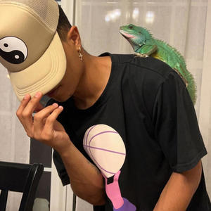 Everybody (original mix|Explicit)