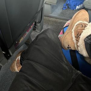 made her piss (Explicit)