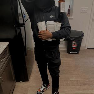 Neva Leave My Brotha (Explicit)