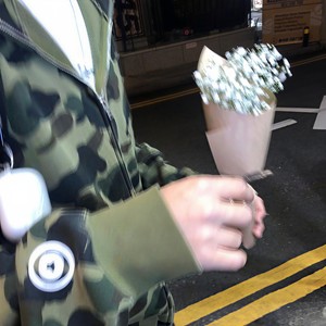 여전히 내 옆엔 너가 없어 (feat. Makewin)