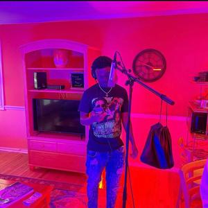 IDC (feat. Zabelinho) (Explicit)