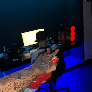 TU VAI SENTAR RASGADA (Explicit)