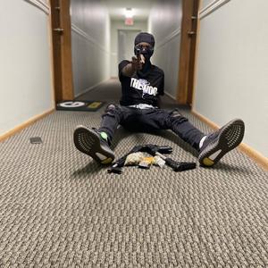 Huntin shii SMB X SOS (feat. Smb Joe, Cam100k & Sos Aj) (Explicit)