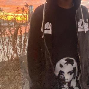 leave me alone (feat. Amiir) (Explicit)