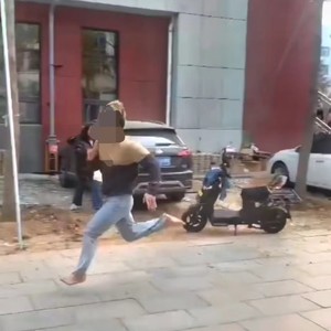 为爱冲锋的勇士