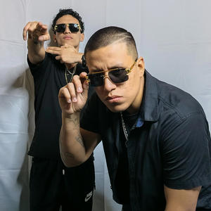 Glu Glu (feat. Briannt G) (Explicit)