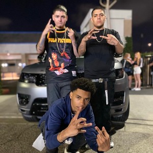 Xtrad'Out (feat. Goon duece & Gee3) (Explicit)