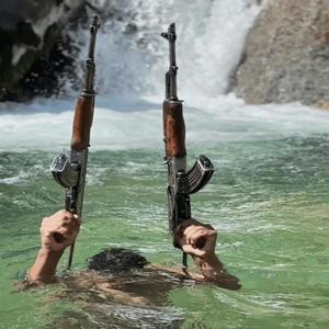 Fakin (feat. Xandreas) (Explicit)