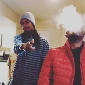 Neva Fold(feat. Bombay Sergio) (Explicit)