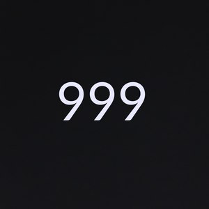 999