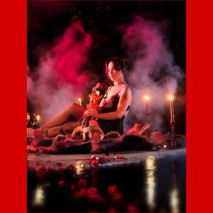 spiritual girlcrush (Explicit)