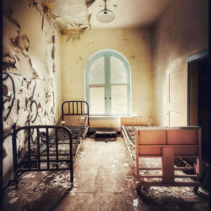 The NutHouse (feat. Lil Ebster & XoMonty) (Explicit)