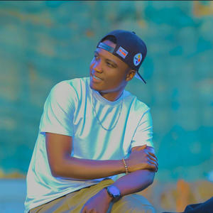 Maviivi (feat. Ray Signature & Larry Charry) (Explicit)