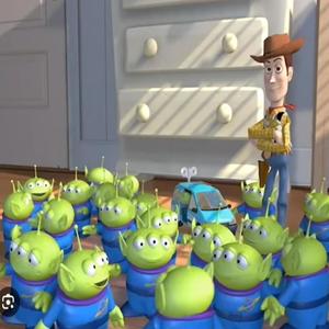 ALIENS (feat. Yuno Kilometers, RetardedBoi Greeki & Central Centimeters) (Explicit)