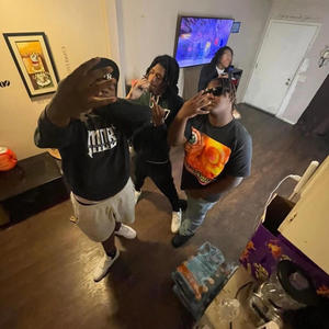 Tranzit (feat. Yat) (Explicit)