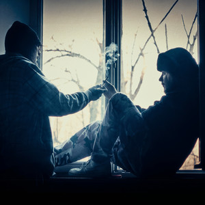 Biała Koszulka (Explicit)