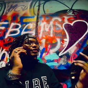 Hol'Up (Special Version)