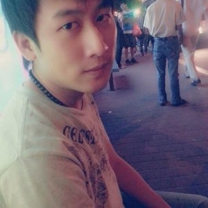 震撼 DJ Turn It Loud And Jump