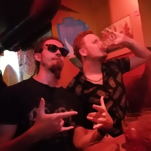 Zahs Da Eine (feat. Tomiboy) (Explicit)