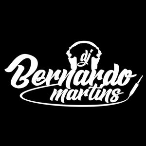 MCS THEUZYN & SACI  ELA VENDE CONTEUDO (Explicit)