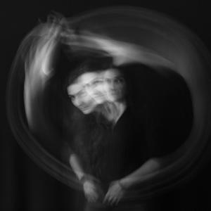 Corbu - În afara intuiției